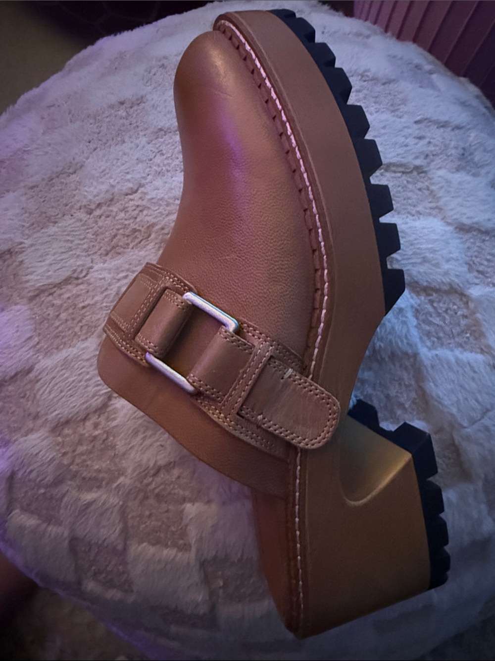 Lucky Brand Tan Leather Lug Sole Clogs - Picture 4 of 4